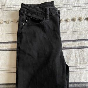 Size 9, non distressed, black boyfriend fit jeans